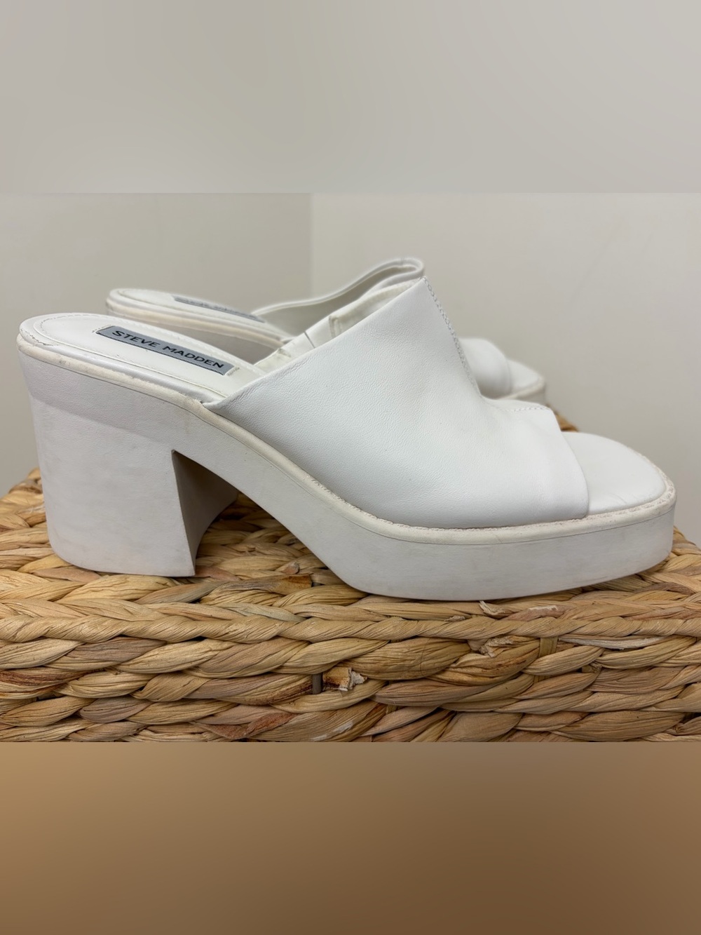 Steve Madden White Platform Slide Mules